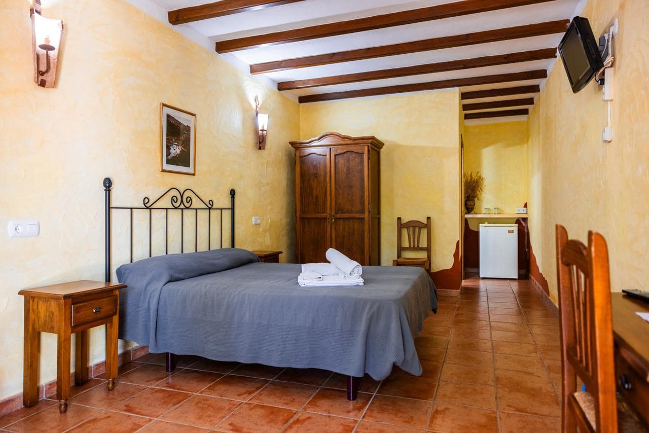 Finca/Casa Rural de 22 habitaciones en Montejaque en venta con piscina - 3.000.000 € (Ref: 9519344)