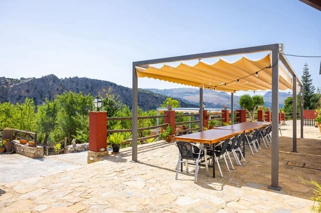 Finca/Casa Rural de 22 habitaciones en Montejaque en venta con piscina - 3.000.000 € (Ref: 9519344)