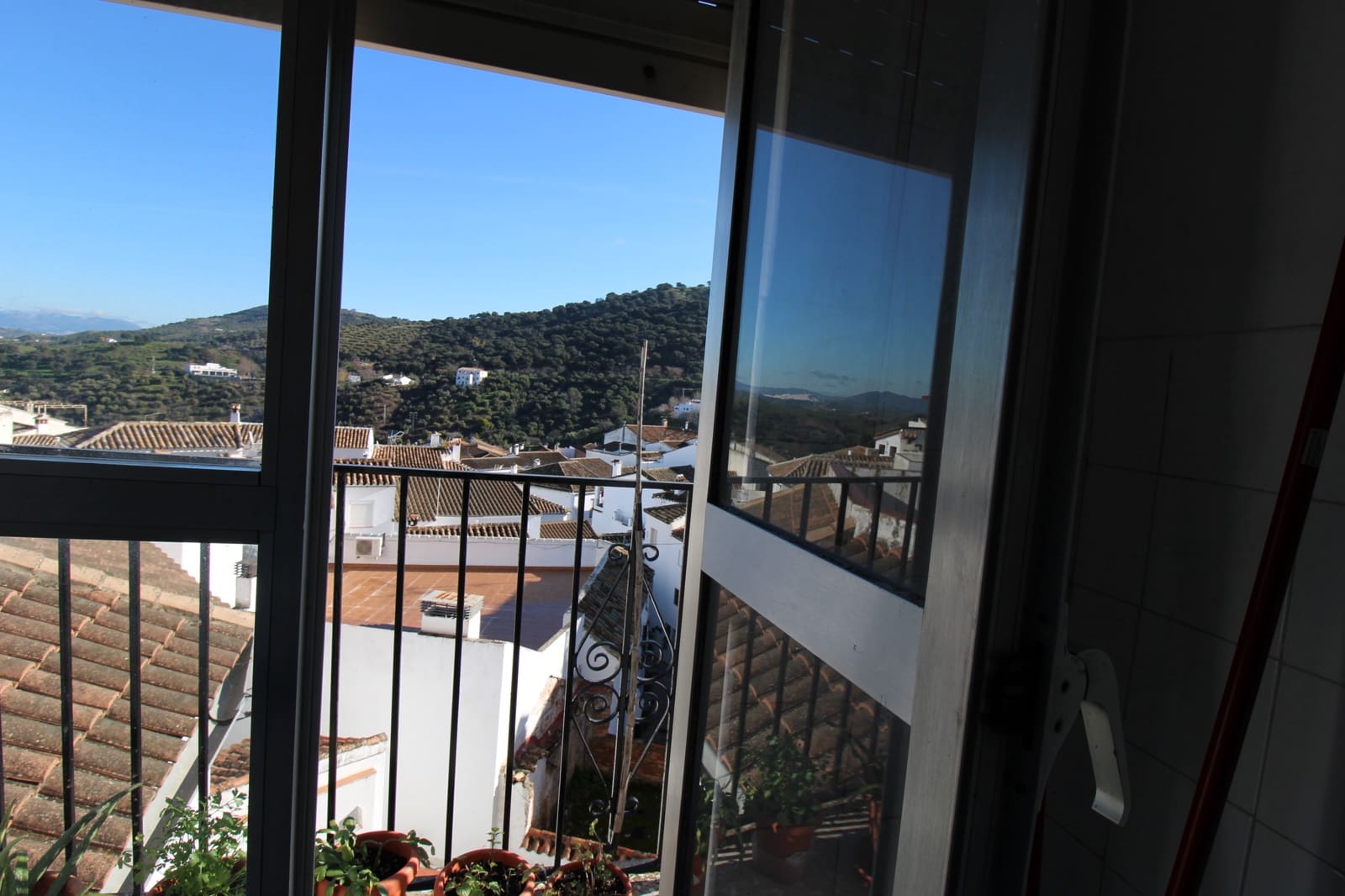 5 bedroom Townhouse for sale in El Gastor - € 149,500 (Ref: 9564151)