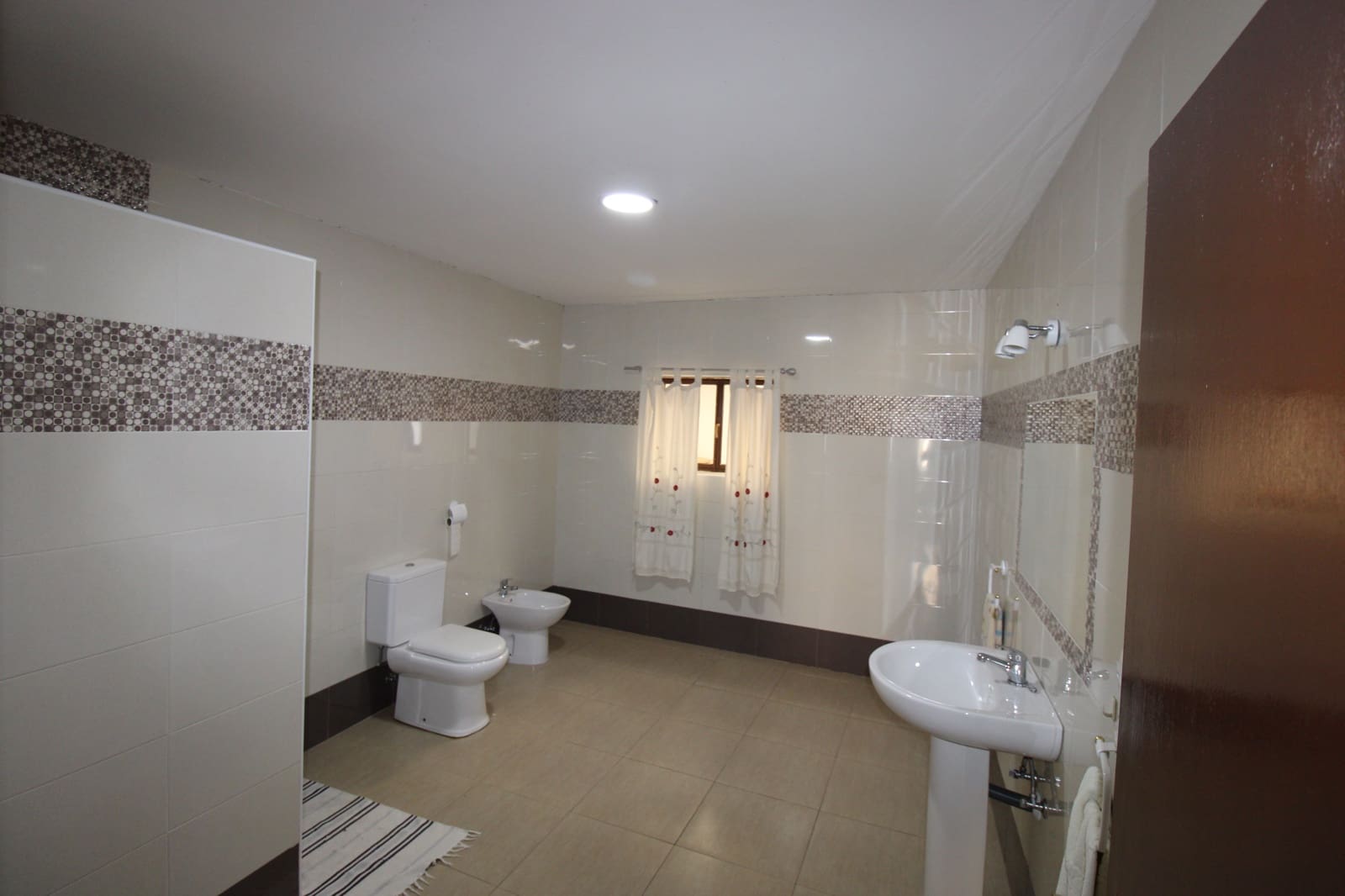 3 bedroom Townhouse for sale in Montejaque - € 130,000 (Ref: 9632787)