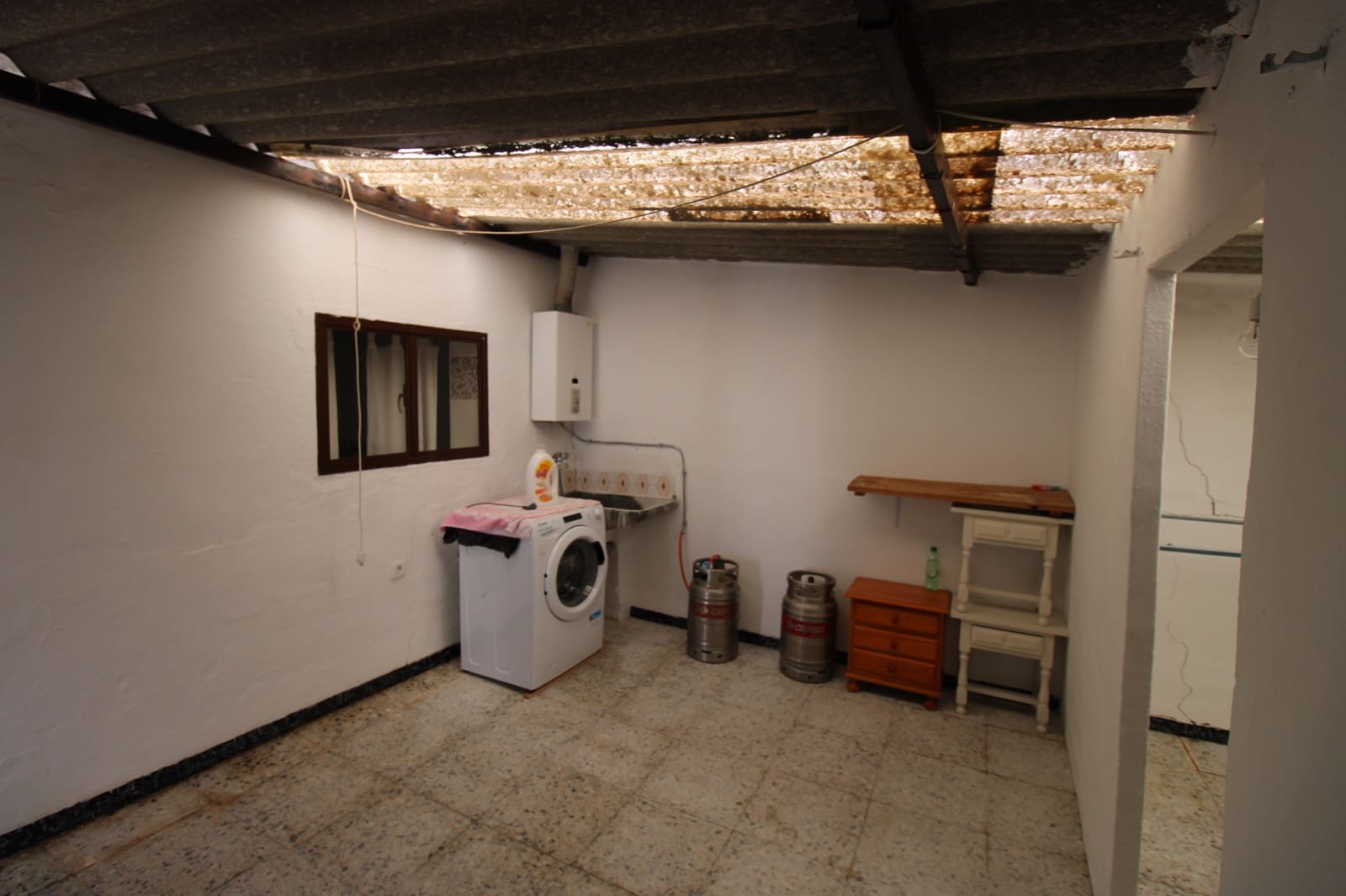 3 bedroom Townhouse for sale in Montejaque - € 130,000 (Ref: 9632787)