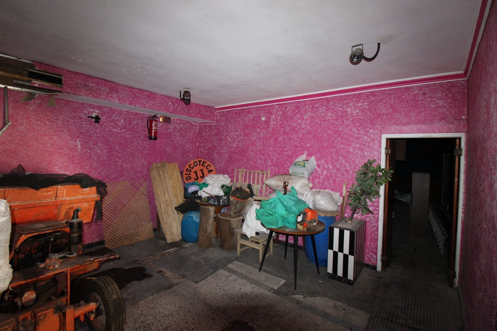 3 bedroom Townhouse for sale in Montejaque - € 130,000 (Ref: 9632787)