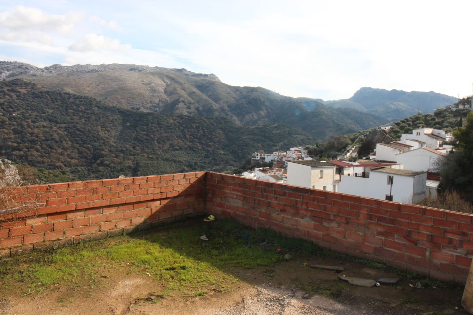 Finca/Casa Rural de 4 habitaciones en Benaoján en venta con piscina - 150.000 € (Ref: 9645803)