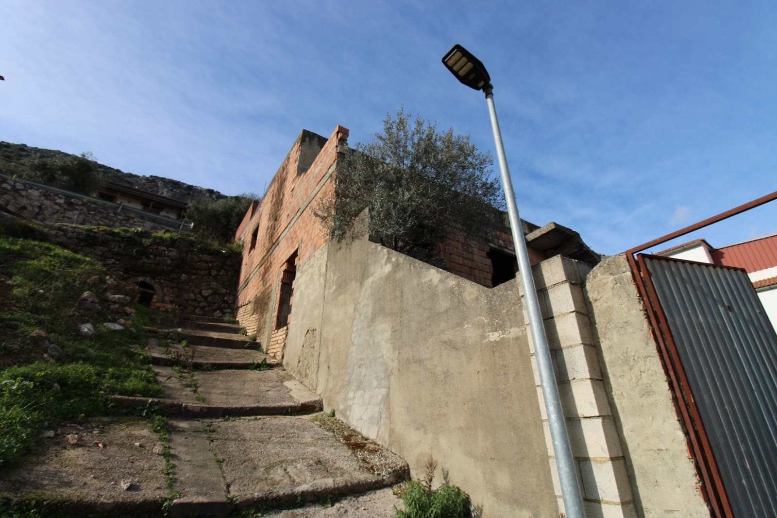 Finca/Casa Rural de 4 habitaciones en Benaoján en venta con piscina - 150.000 € (Ref: 9645803)