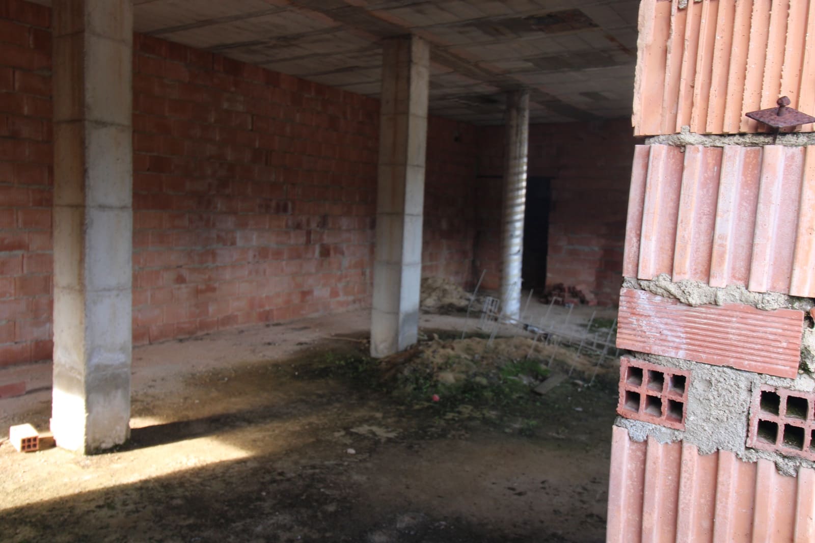 Finca/Casa Rural de 4 habitaciones en Benaoján en venta con piscina - 150.000 € (Ref: 9645803)