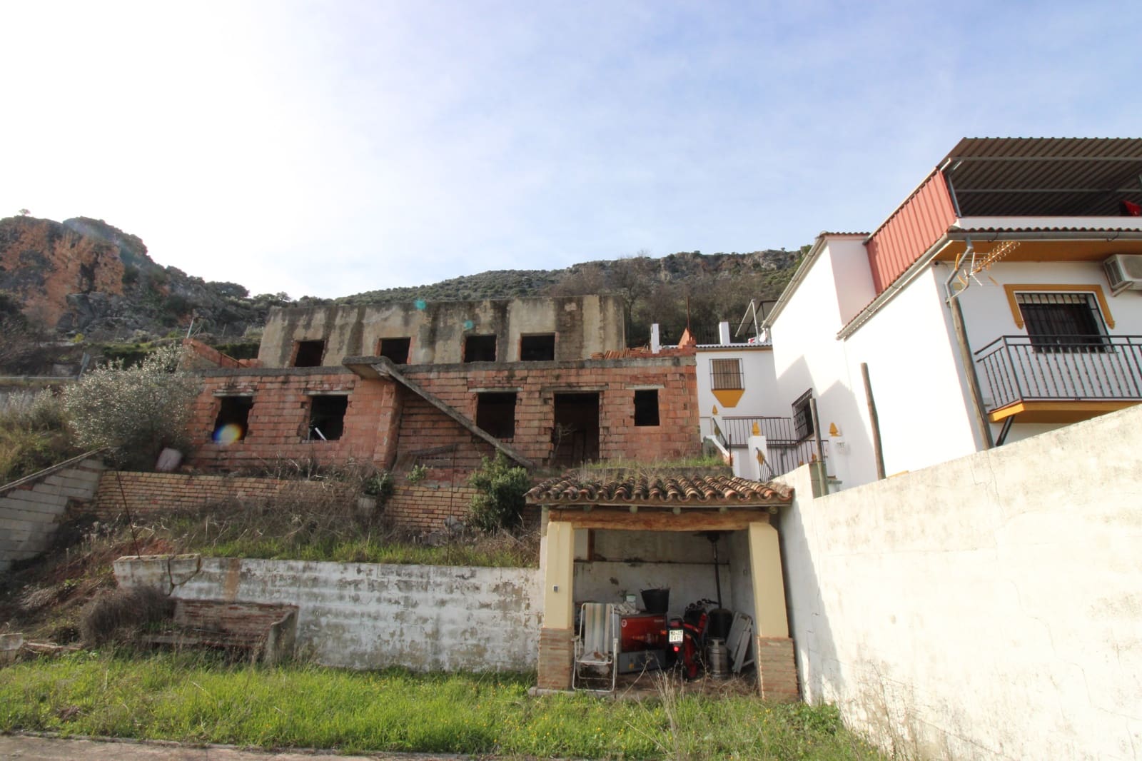 Finca/Casa Rural de 4 habitaciones en Benaoján en venta con piscina - 150.000 € (Ref: 9645803)