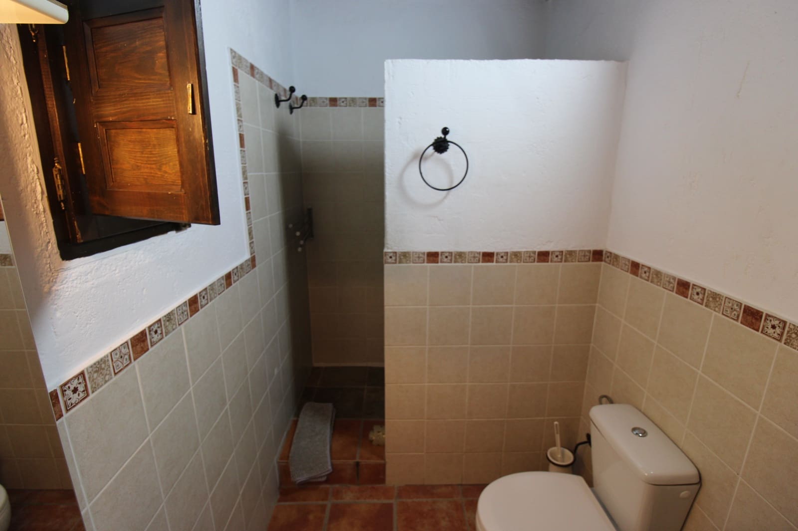 8 soveværelse Hotel til salg i Juzcar med swimmingpool - € 350.000 (Ref: 9880302)