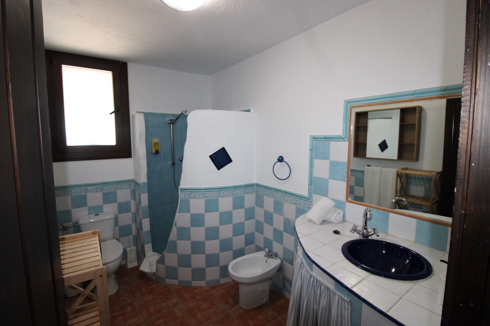 8 soveværelse Hotel til salg i Juzcar med swimmingpool - € 350.000 (Ref: 9880302)