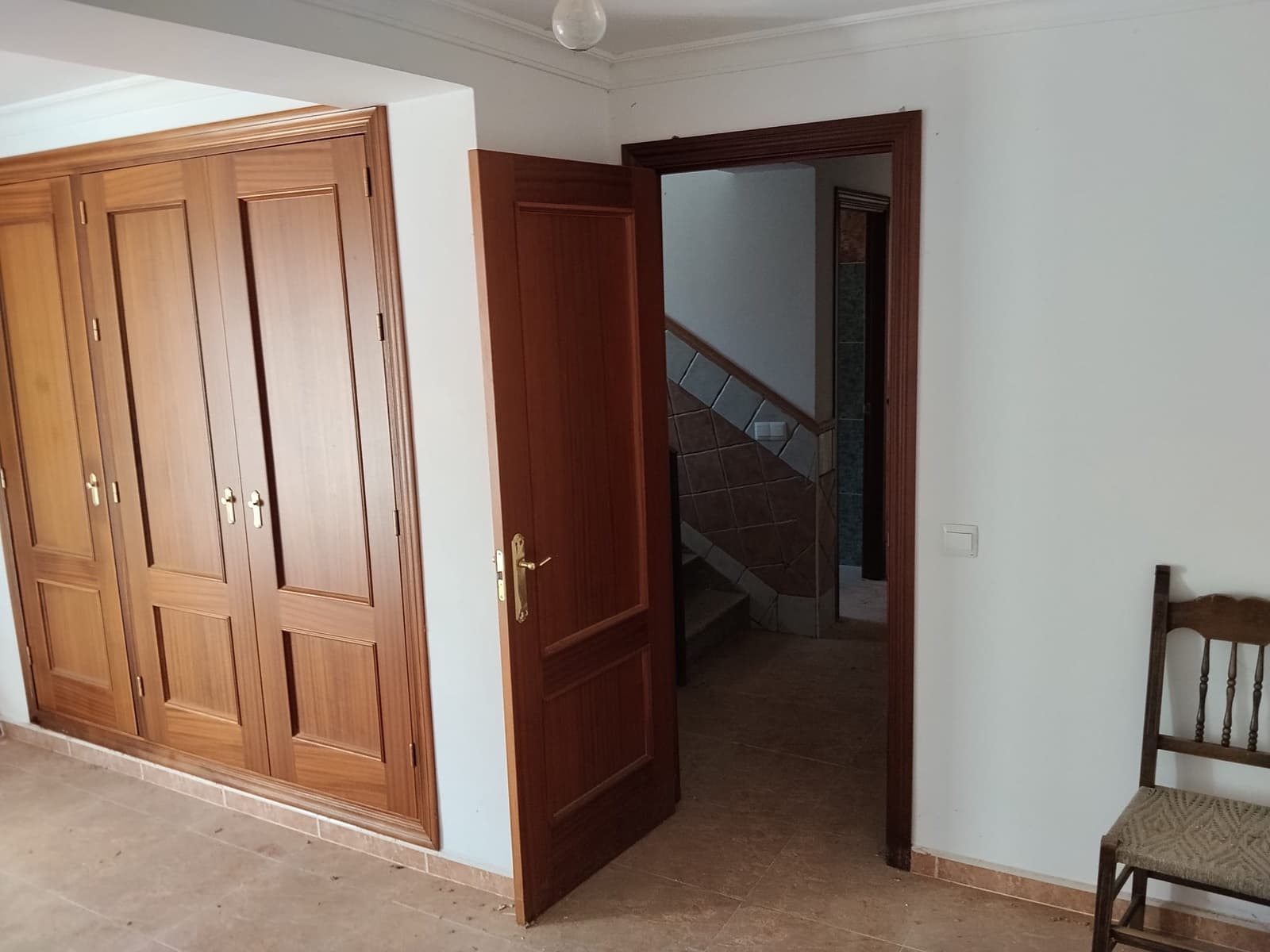 5 Zimmer Haus zu verkaufen in Setenil de las Bodegas - 150.000 € (Ref: 9905319)