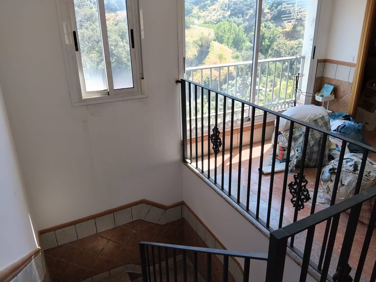 5 Zimmer Haus zu verkaufen in Setenil de las Bodegas - 150.000 € (Ref: 9905319)