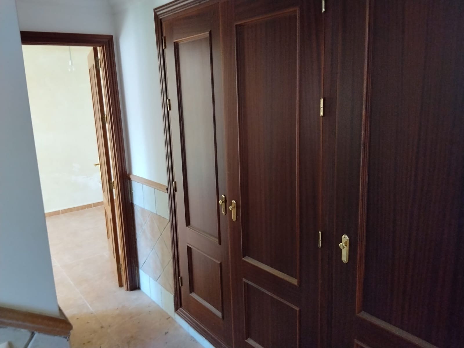 5 Zimmer Haus zu verkaufen in Setenil de las Bodegas - 150.000 € (Ref: 9905319)