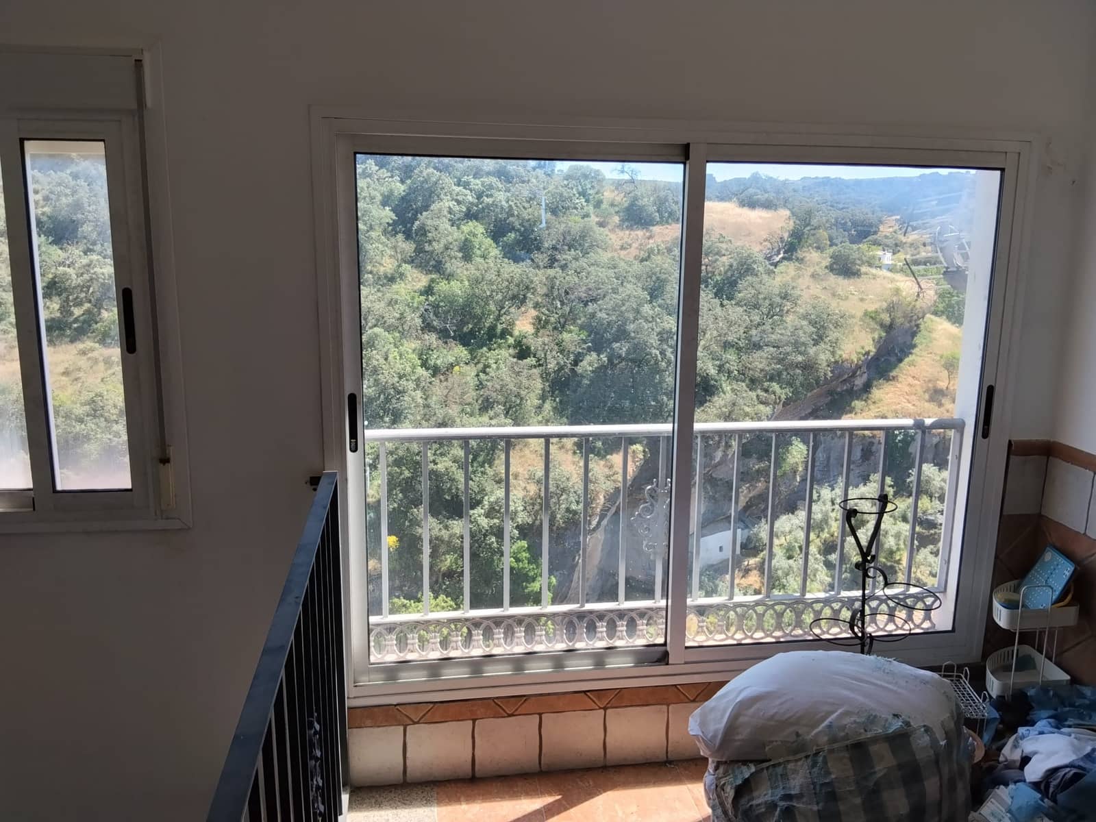 5 Zimmer Haus zu verkaufen in Setenil de las Bodegas - 150.000 € (Ref: 9905319)