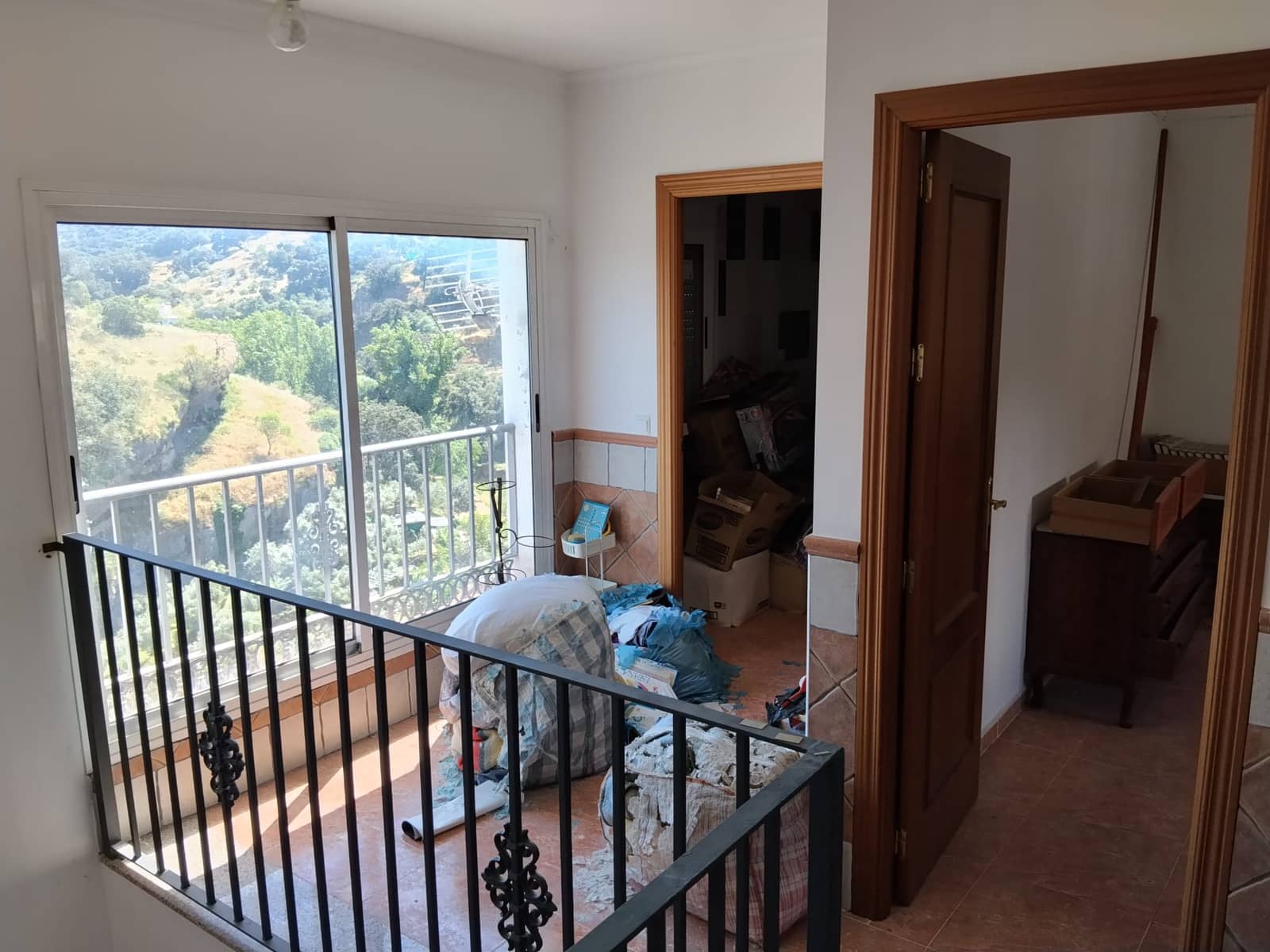 5 Zimmer Haus zu verkaufen in Setenil de las Bodegas - 150.000 € (Ref: 9905319)