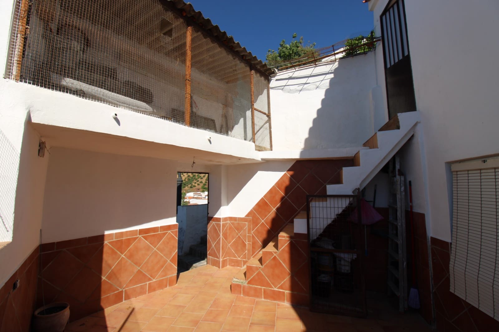 4 bedroom Townhouse for sale in El Gastor - € 65,000 (Ref: 9917621)
