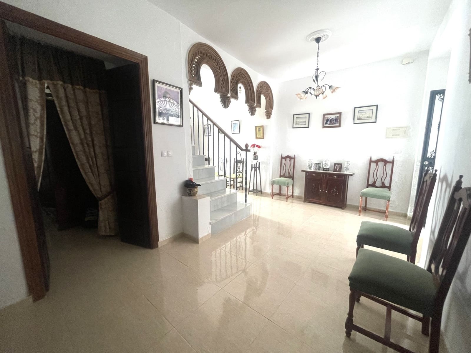 8 bedroom Townhouse for sale in Canete la Real - € 120,000 (Ref: 9924935)