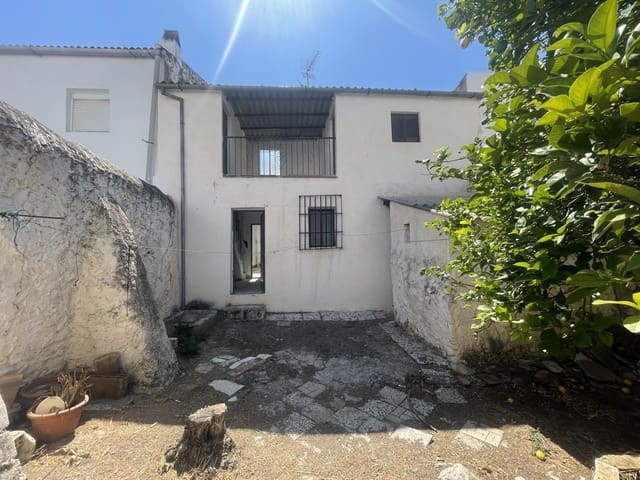 Casa de 8 habitaciones en Cañete la Real en venta - 120.000 € (Ref: 9924935)