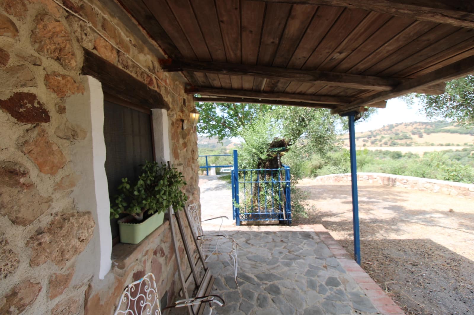 2 soveværelse Finca/Landehus til salg i Bornos med swimmingpool - € 190.000 (Ref: 9925246)