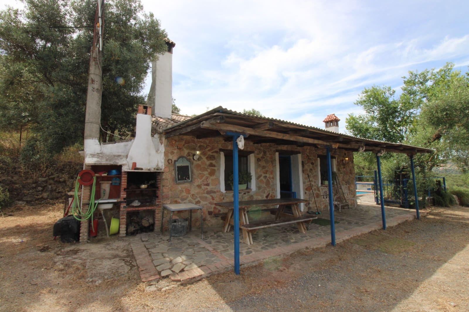 2 soveværelse Finca/Landehus til salg i Bornos med swimmingpool - € 190.000 (Ref: 9925246)