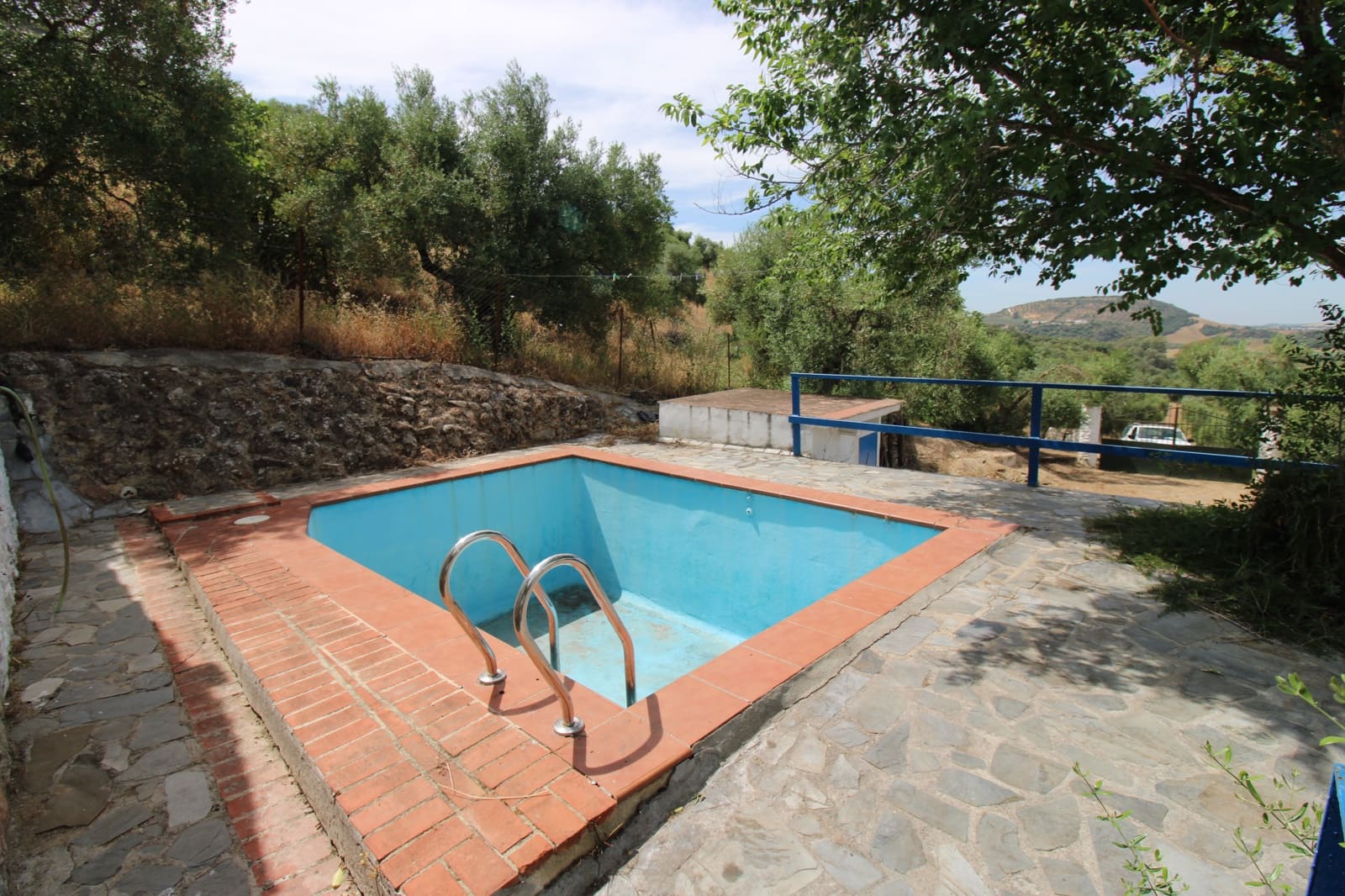 2 soveværelse Finca/Landehus til salg i Bornos med swimmingpool - € 190.000 (Ref: 9925246)