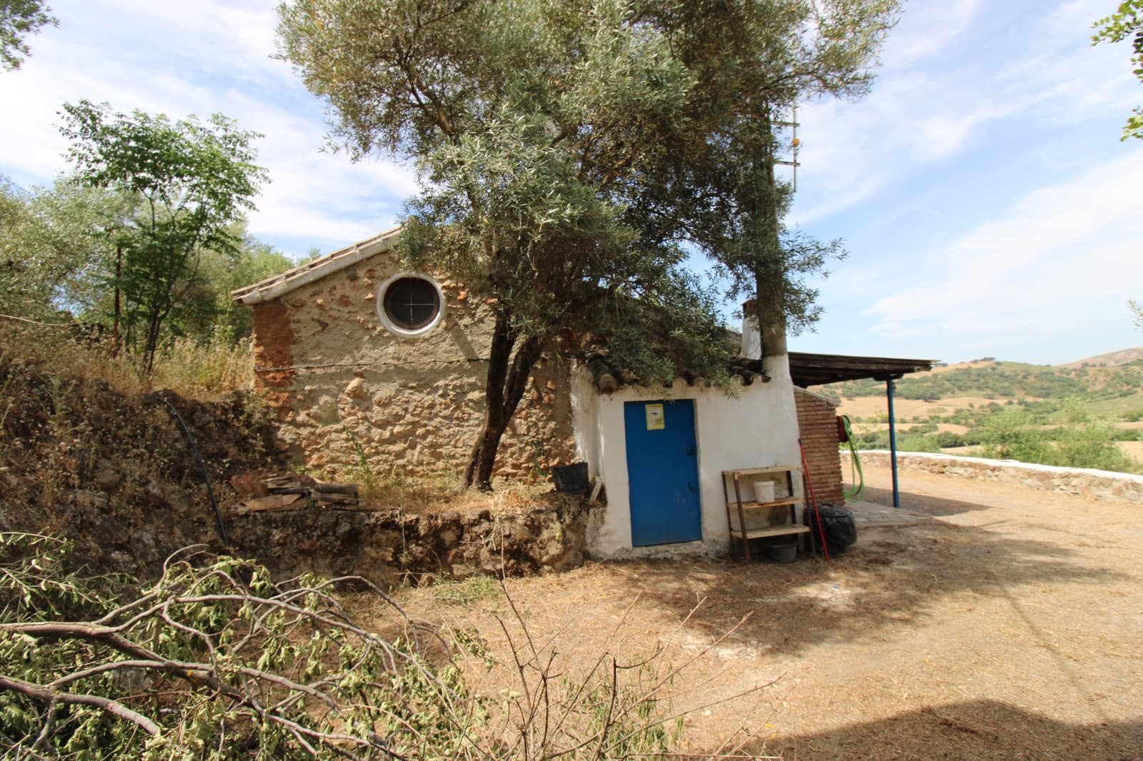 2 soveværelse Finca/Landehus til salg i Bornos med swimmingpool - € 190.000 (Ref: 9925246)