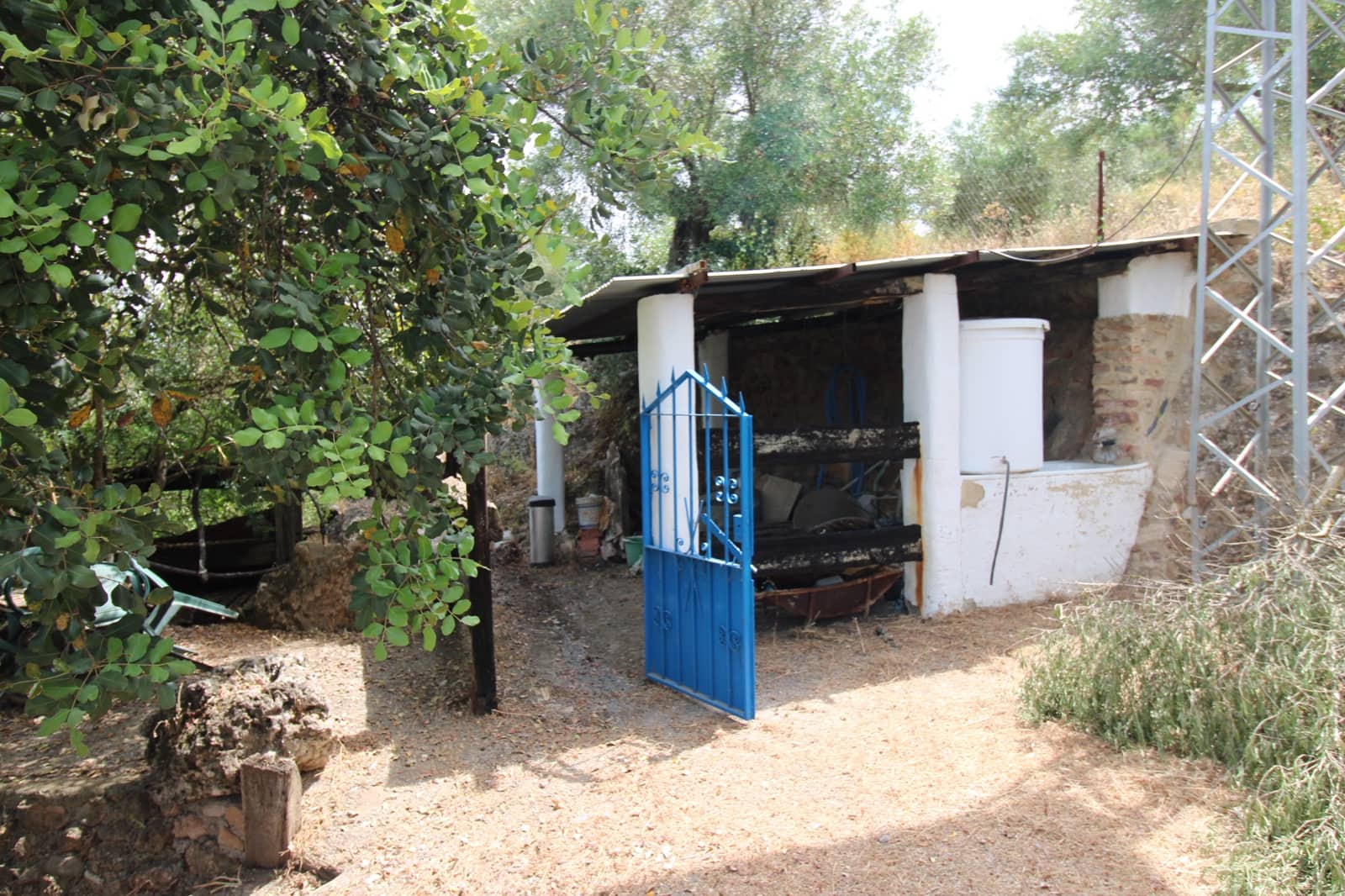 2 soveværelse Finca/Landehus til salg i Bornos med swimmingpool - € 190.000 (Ref: 9925246)