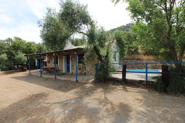 2 soveværelse Finca/Landehus til salg i Bornos med swimmingpool - € 190.000 (Ref: 9925246)