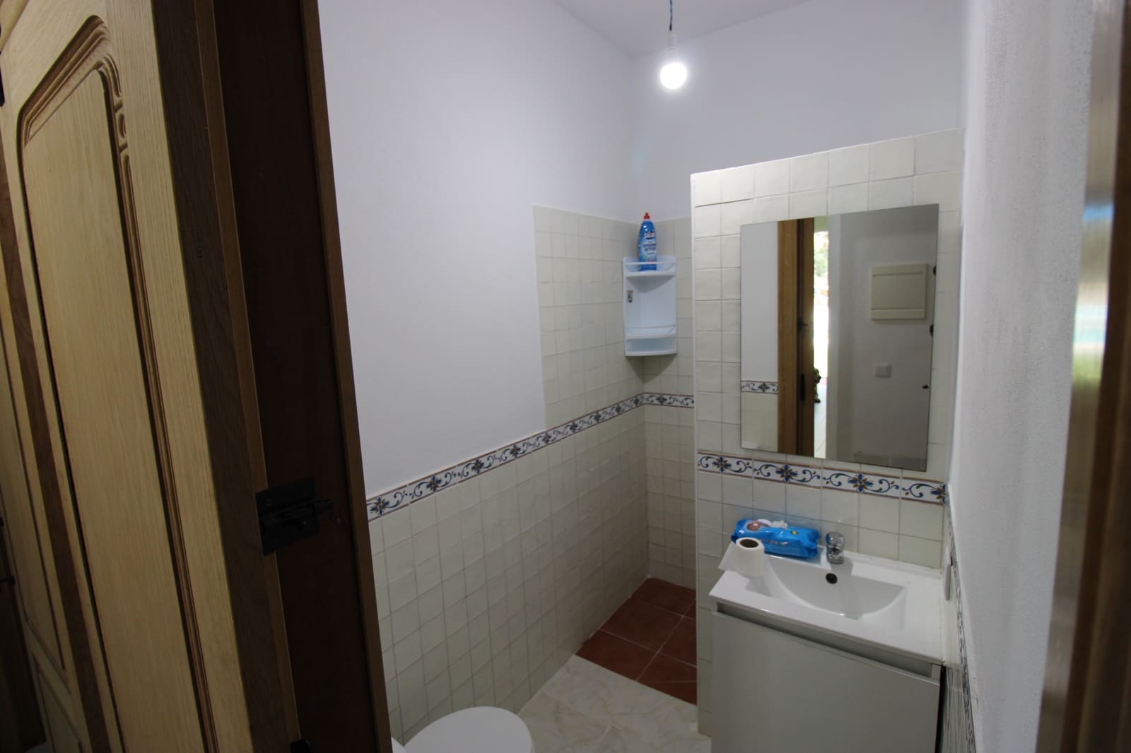 5 bedroom Finca/Country House for sale in Puerto Serrano with pool - € 220,000 (Ref: 9926463)