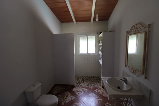 5 soverom Finca/Herregård til salgs i Puerto Serrano med svømmebasseng - € 220 000 (Ref: 9926463)