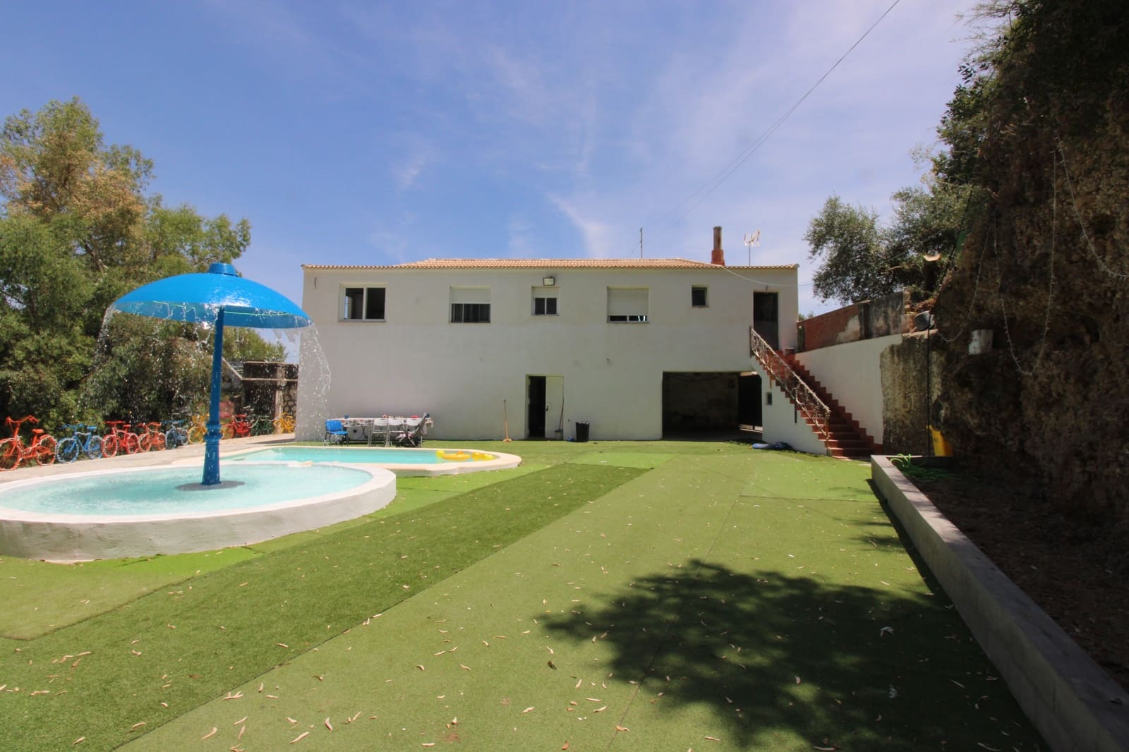 5 bedroom Finca/Country House for sale in Puerto Serrano with pool - € 220,000 (Ref: 9926463)