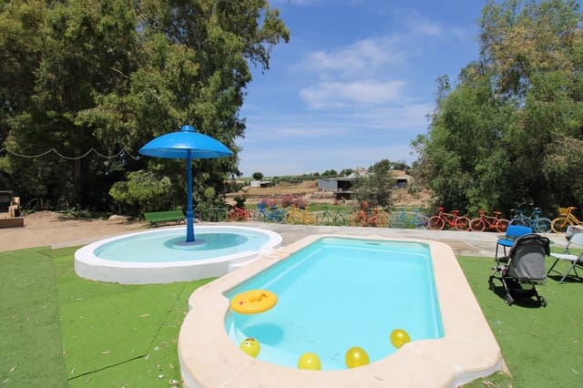 5 soverom Finca/Herregård til salgs i Puerto Serrano med svømmebasseng - € 220 000 (Ref: 9926463)
