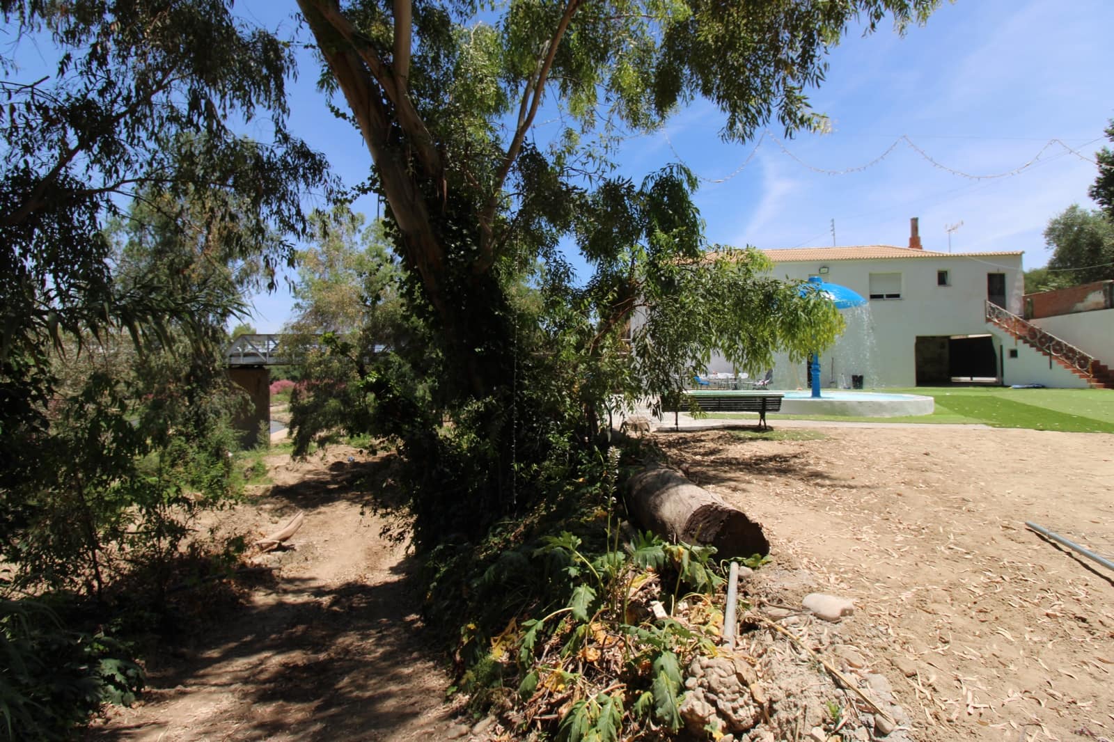 5 bedroom Finca/Country House for sale in Puerto Serrano with pool - € 220,000 (Ref: 9926463)