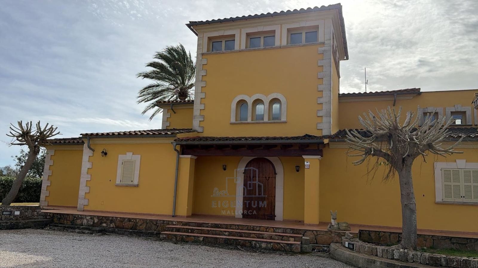 5 soveværelse Finca/Landehus til salg i Manacor med swimmingpool - € 1.970.000 (Ref: 10153709)