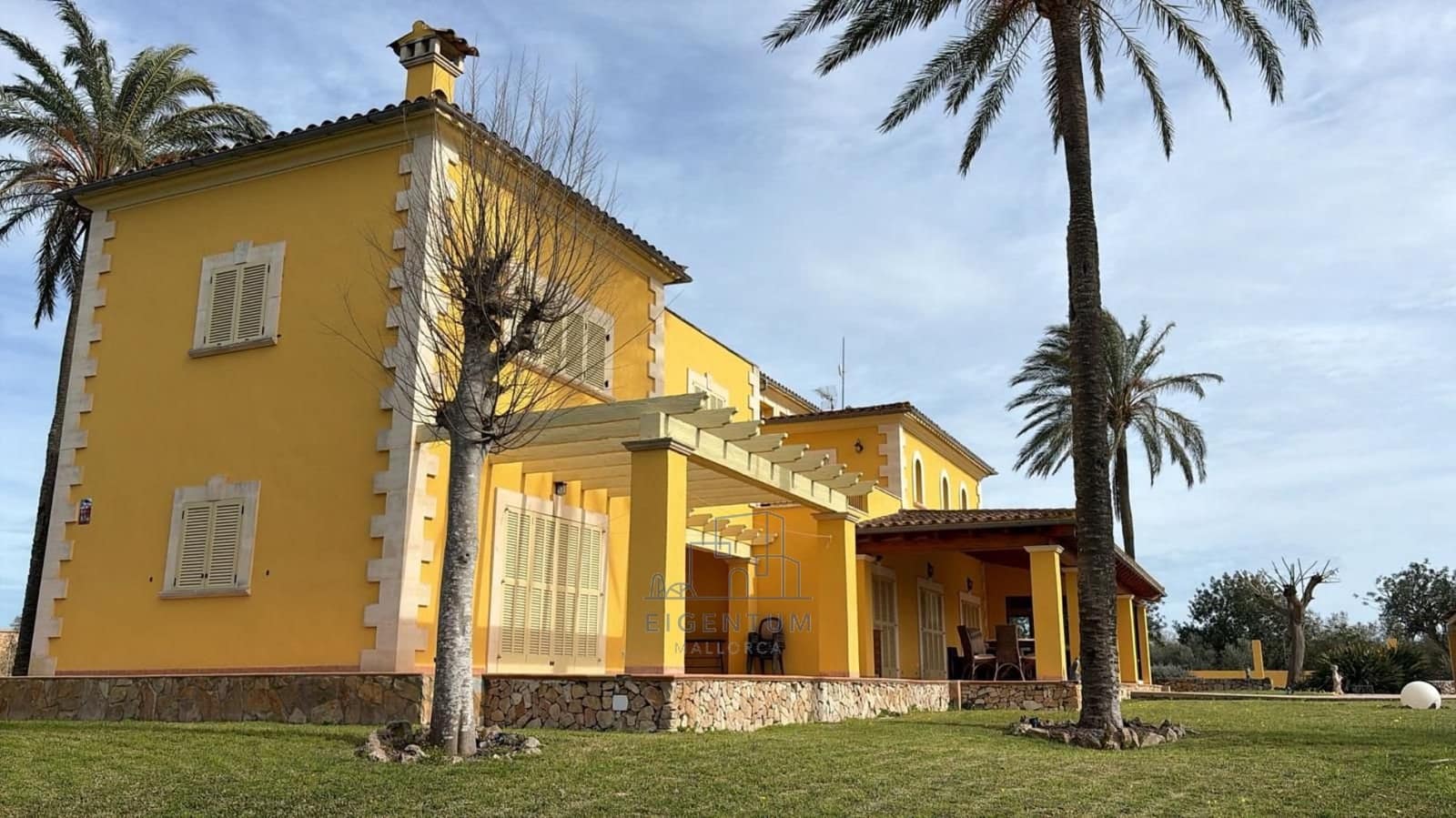 5 soveværelse Finca/Landehus til salg i Manacor med swimmingpool - € 1.970.000 (Ref: 10153709)