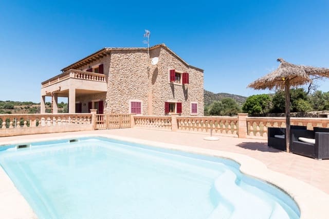 4 sypialnia Finka/Dom wiejski do wynajęcia w Sant Llorenç des Cardassar z basenem garażem - 4 000 € (Ref: 10153710)