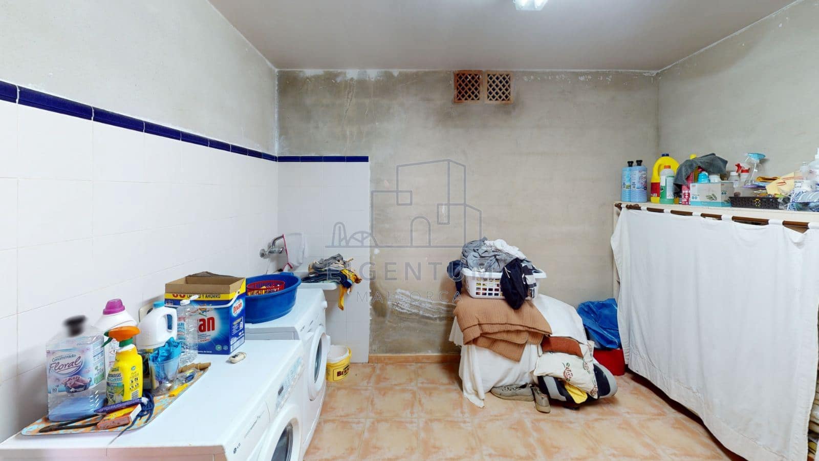 4 sypialnia Finka/Dom wiejski do wynajęcia w Sant Llorenc des Cardassar z basenem garażem - 4 000 € (Ref: 10153710)