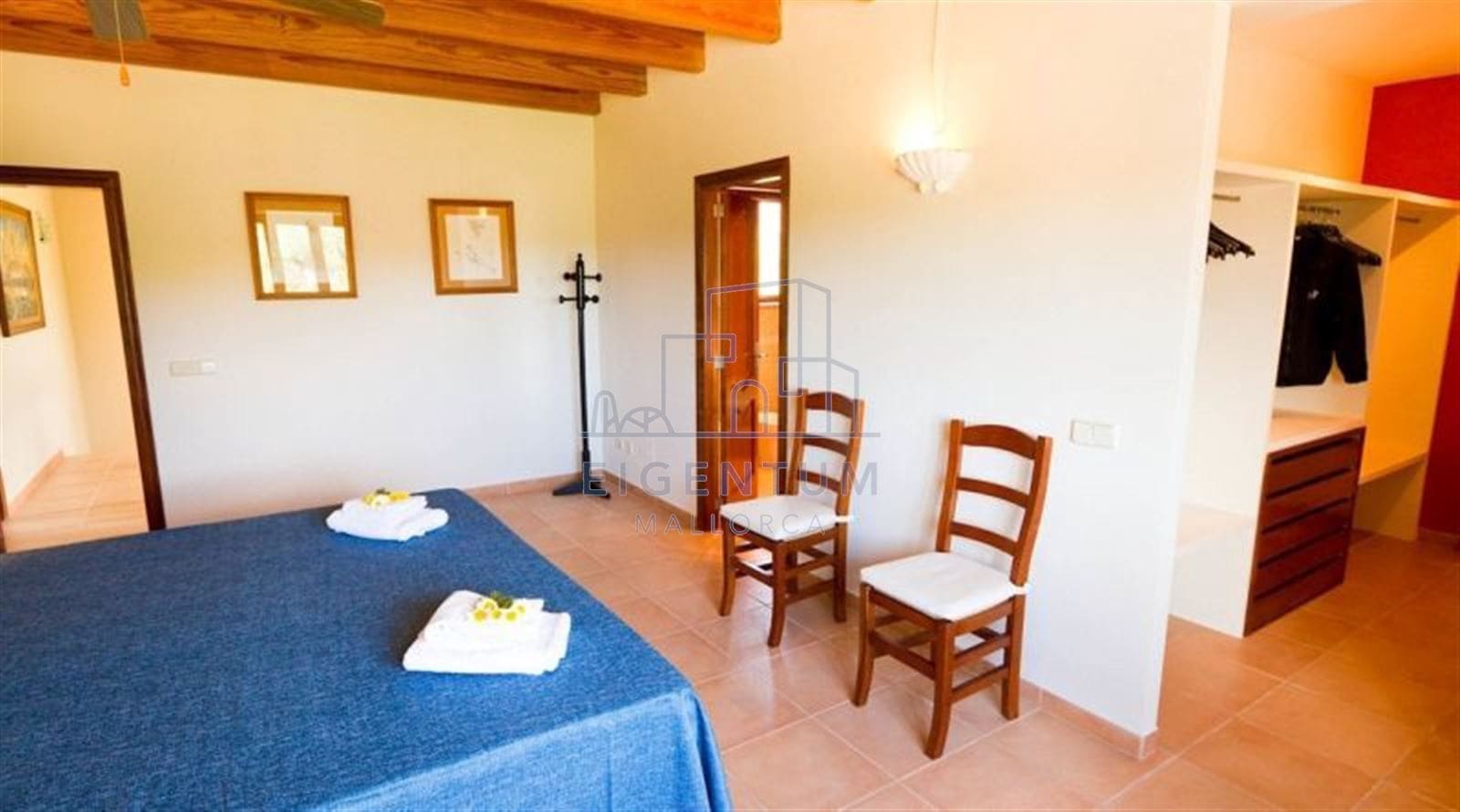 4 sypialnia Finka/Dom wiejski do wynajęcia w Sant Llorenc des Cardassar z basenem garażem - 4 000 € (Ref: 10153710)