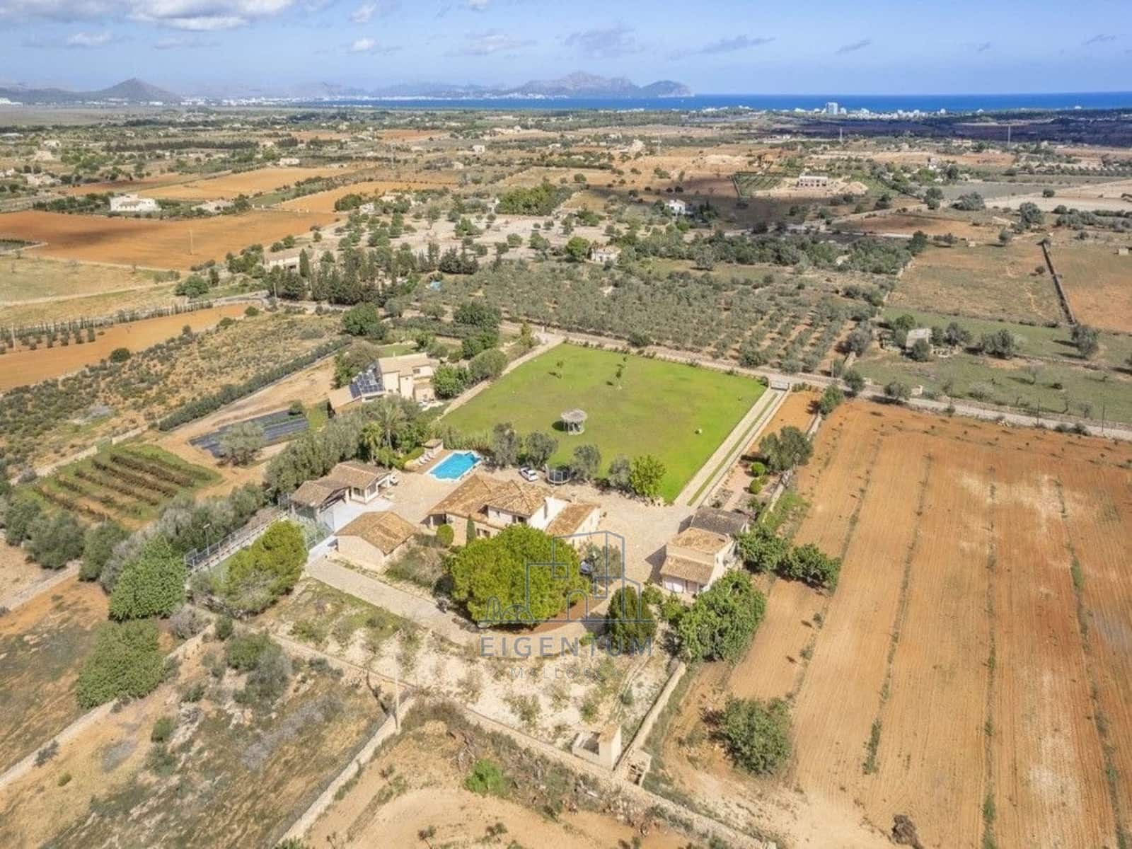 4 sovrum Finca/Hus på landet till salu i Santa Margalida med pool - 1 999 000 € (Ref: 10153719)
