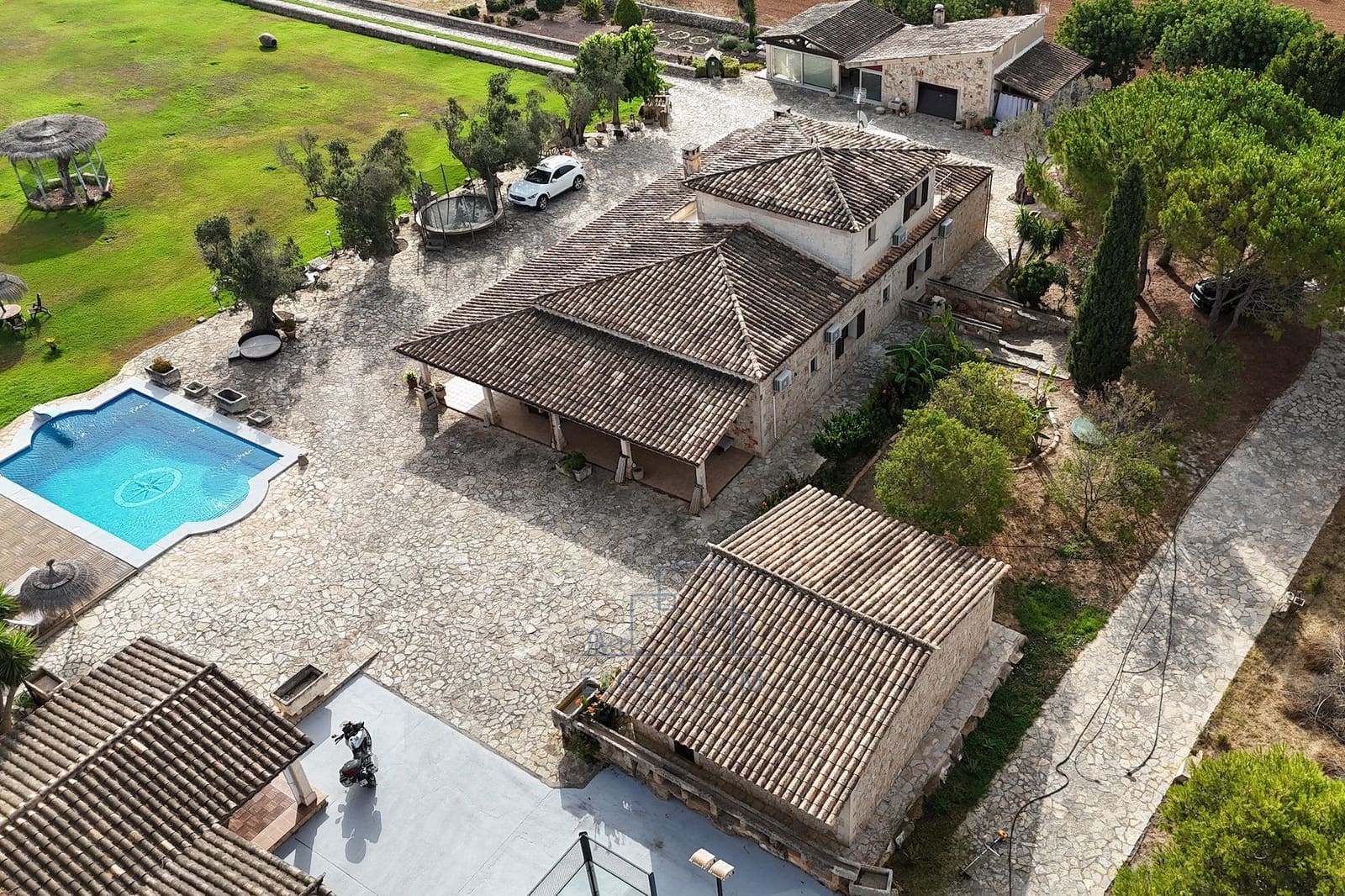 4 sovrum Finca/Hus på landet till salu i Santa Margalida med pool - 1 999 000 € (Ref: 10153719)