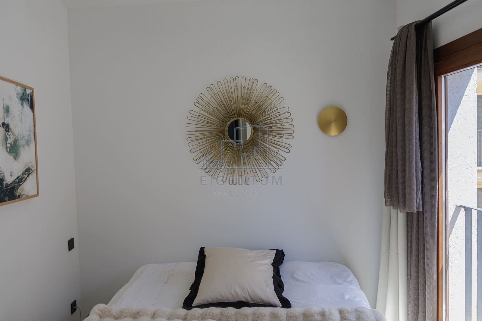 2 bedroom Flat for sale in Palma de Mallorca - € 1,390,000 (Ref: 10153728)