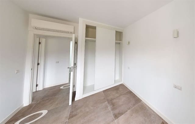 3 bedroom Apartment for rent in Sant Joan - € 1,300 (Ref: 10158154)