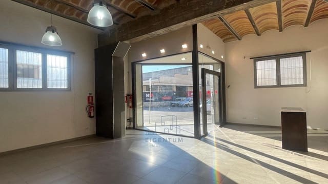 Kaupallinen vuokrattavana paikassa Manacor - 1 500 € (Ref: 10158155)
