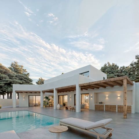 4 soveværelse Villa til salg i Teulada, Teulada-Moraira med swimmingpool garage - € 1.950.000 (Ref: 9041366)