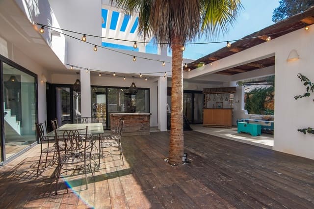 4 chambre Villa/Maison à vendre à Partides comunes - Adsubia, Javea / Xàbia avec piscine garage - 1 450 000 € (Ref: 7590763)