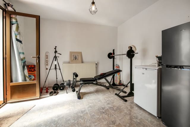 4 sypialnia Willa na sprzedaż w Partides comunes - Adsubia, Javea / Xàbia z basenem garażem - 680 000 € (Ref: 7654276)