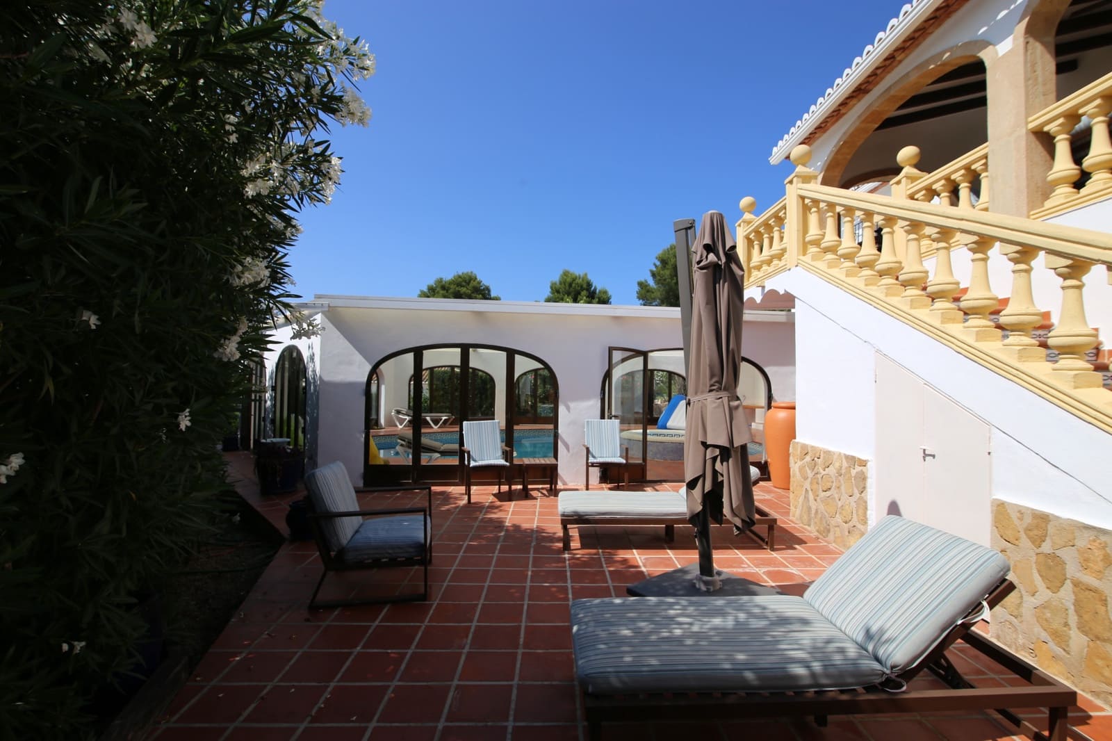 4 soveværelse Villa til salg i Javea / Xabia med swimmingpool garage - € 680.000 (Ref: 7654276)