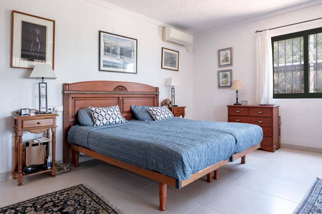 5 bedroom Villa for sale in Javea / Xabia with pool garage - € 849,000 (Ref: 7786463)