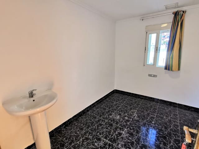 10 soveværelse Lejlighed til salg i Arenal, Javea / Xàbia - € 350.000 (Ref: 7835656)