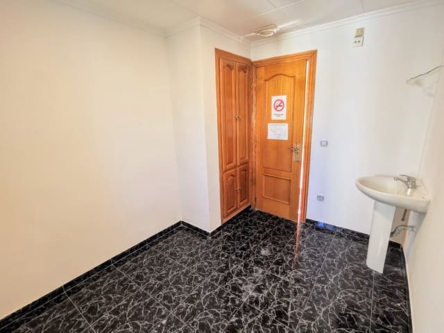 10 soveværelse Lejlighed til salg i Arenal, Javea / Xàbia - € 350.000 (Ref: 7835656)