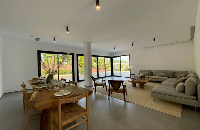 3 soveværelse Villa til salg i Javea / Xàbia med swimmingpool garage - € 875.000 (Ref: 8125065)