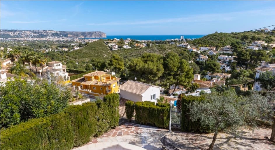 3 bedroom Villa for sale in Javea / Xabia with pool garage - € 1,190,000 (Ref: 8132092)